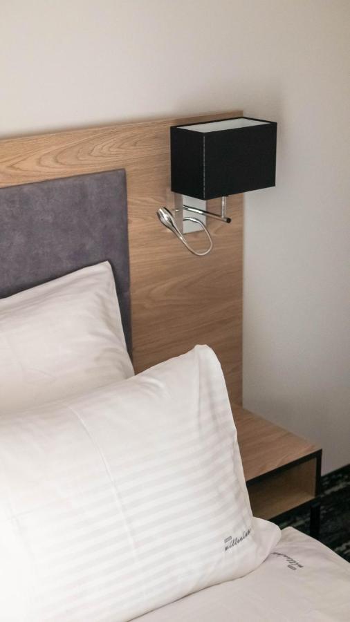 Nowe Millenium Aparthotel ชวีโนวิชแจ ภายนอก รูปภาพ